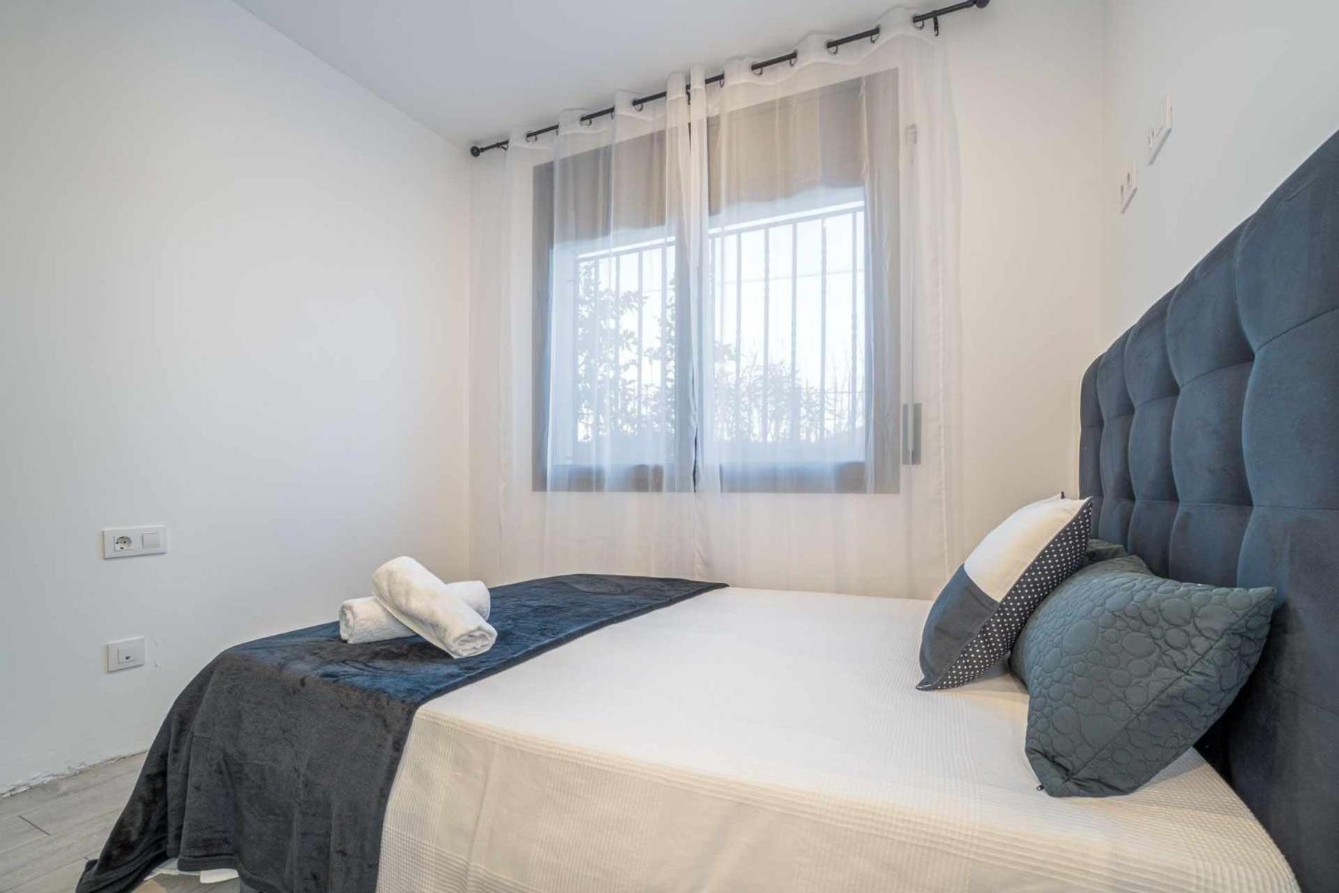 Jouvacations Villa Domenec Figueres  Exterior photo