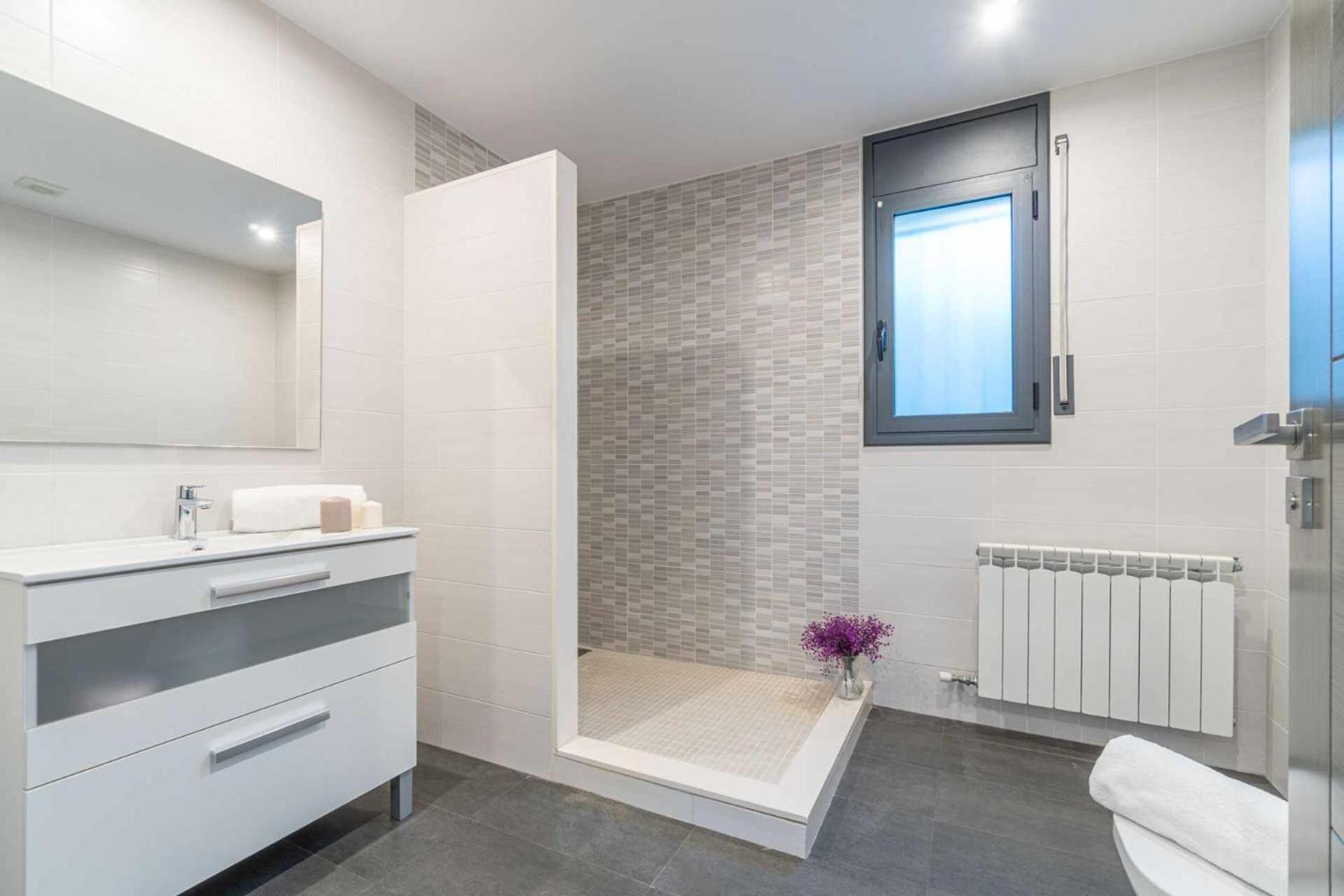 Jouvacations Villa Domenec Figueres  Exterior photo